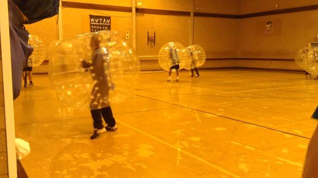 Recent game at Bubble Balls Football Madness! смотреть онлайн