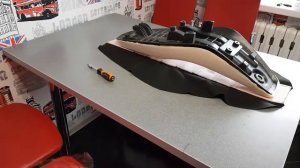 Своими руками.  Замена чехла сиденья мотоцикла минск x250. Перетяжка сиденья мотоцикла эндуро.