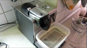 DeLonghi EN 520 Nespresso Lattissima+ descaling - how to