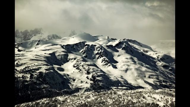 Dead Mountaineer Hotel, Отель "У погибшего альпиниста" смотреть онлайн