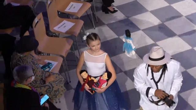 Aukce panenek UNICEF 2021 смотреть онлайн