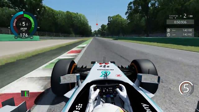 Lap on Monza using Mercedes W05 on Assetto Corsa (1:31.765) смотреть онлайн