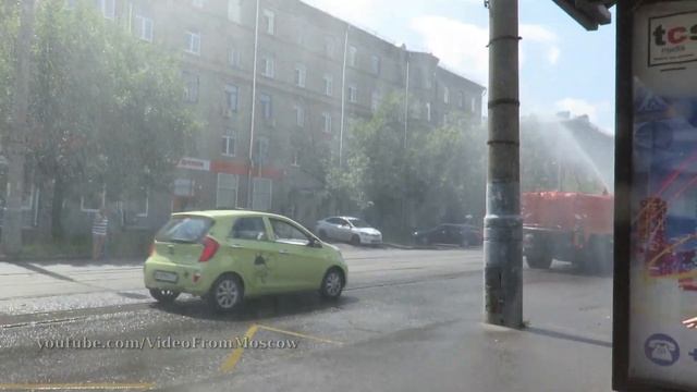 Жарко. Имитация дождика // 10 июня 2019 смотреть онлайн