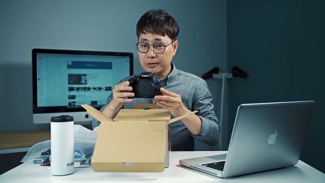 [Canon EOS 800D Unboxing] 캐논 EOS 800D 박스 개봉기 смотреть онлайн