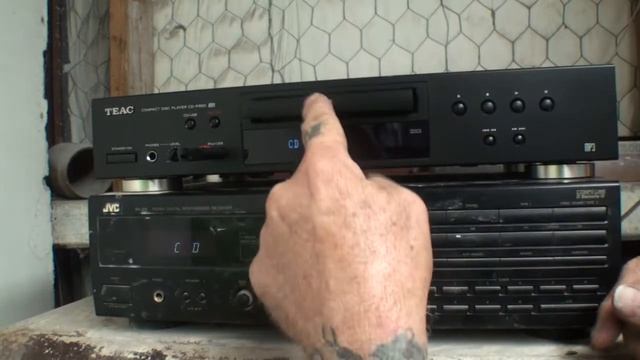 Teac CD - P650 Review - It's a USB Player For Your Home! смотреть онлайн