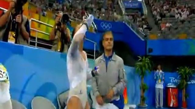 Francesca Benolli UB Qual смотреть онлайн