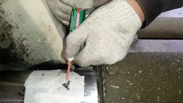 Ремонт задира на гидравлическом штоке Loctite 4070.