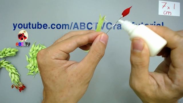 ABC TV | How To Make Donkey Tail Paper Flower (Slowly)- Craft Tutorial смотреть онлайн
