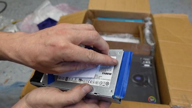 Misfit Mining Hangars смотреть онлайн