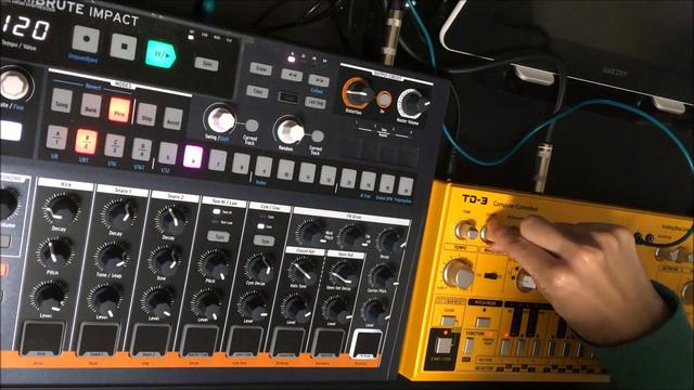 Behringer TD-3 & Arturia DrumBrute Impact (synth jam 2021 #6) смотреть онлайн