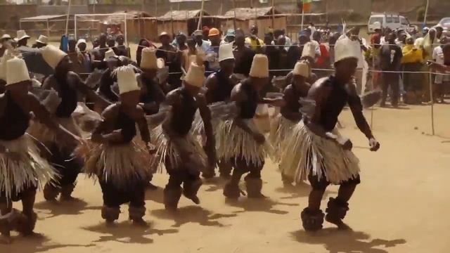 Будь Дерзким вместе с Джен Синсеро! смотреть онлайн