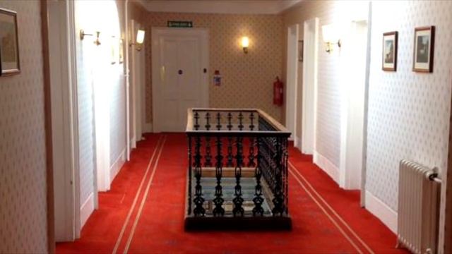 Самые знаменитые отели с призраками смотреть онлайн