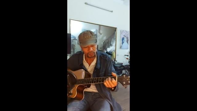 BIỂN NỖI NHỚ VÀ EM -Tuyệt phẩm guitar cover- Sáng tác Nhạc sĩ Phú Quang (Vietsub) смотреть онлайн