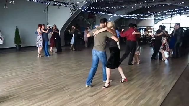 Киев, Tesoromio Tango Weekend, дневная милонга смотреть онлайн