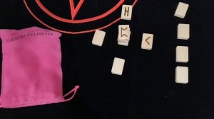 РАСКЛАД НА РУНАХ НА СИТУАЦИЮ