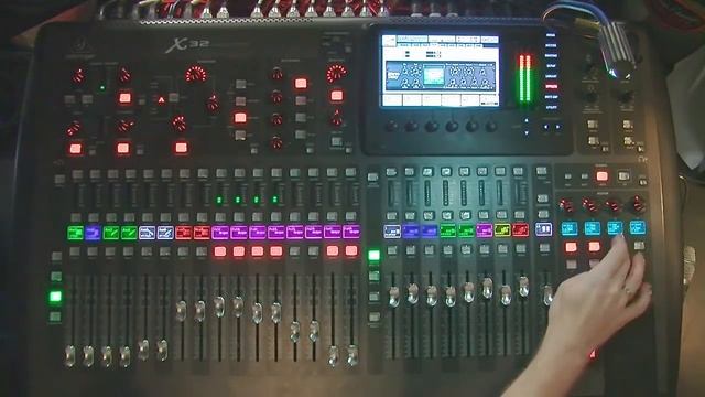 Behringer X32 - Effects - Stereo Delay Tutorial смотреть онлайн