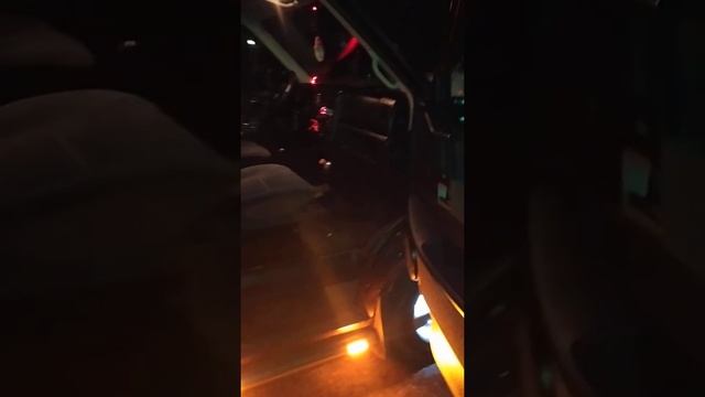 vw t4 caravelle 2,5tdi 75kw acv long"ночной обзор салона" смотреть онлайн