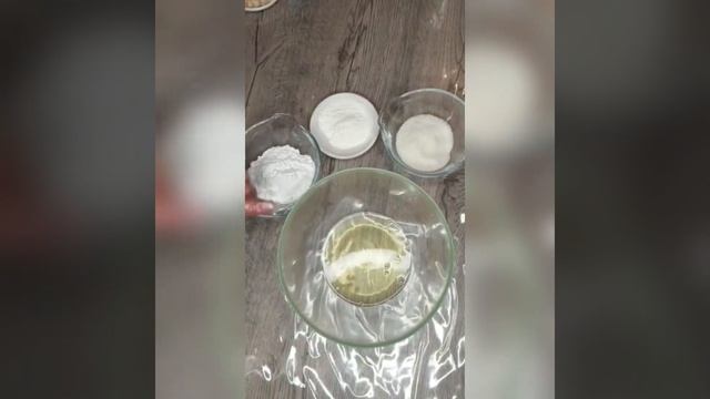 ОЧЕНЬ ВКУСНЫЙ ЯБЛОЧНЫЙ МЕРЕНГОВЫЙ ПИРОГ смотреть онлайн