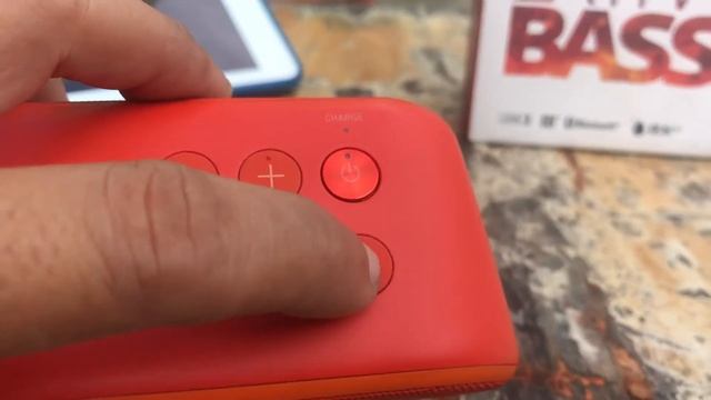 Sony XB2 ... Ngon bổ rẻ .Tiếng hay , pin tốt , cầm gọn trong bàn tay . Hàng đấu Nhật về full thùng смотреть онлайн