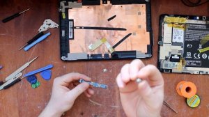 Замена разъема зарядки на планшете Acer A701