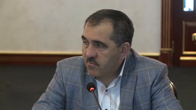 Ю Евкуров "В Ингушетии за последние 6 лет сделано больше, чем за 70 лет Советской власти" смотреть онлайн