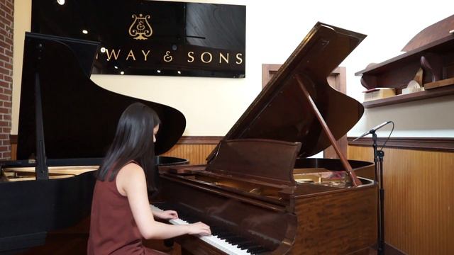Haydn Sonata in F Major No. 38 Performed on Steinway & Sons B Grand Piano at Classic Pianos Portlan смотреть онлайн