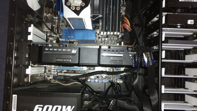 Asus 7950 Direct CU II Top V2 - Annoying Noise смотреть онлайн