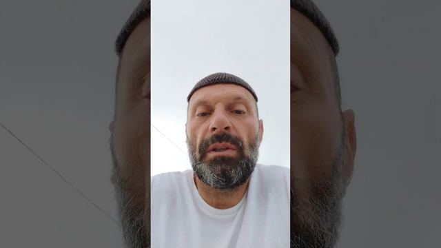 Почему мы часто разочаровывается в людях? смотреть онлайн