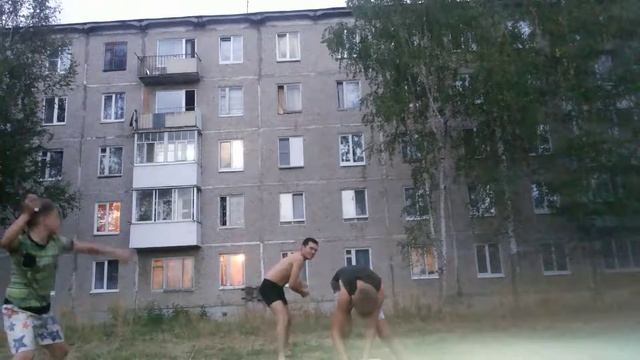 Водяные бомбочки в сентябре . (Лысьва) смотреть онлайн