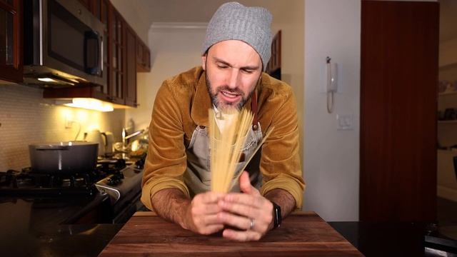 Julia Child's Soupe au Pistou (Vegetable Soup) | Jamie & Julia смотреть онлайн