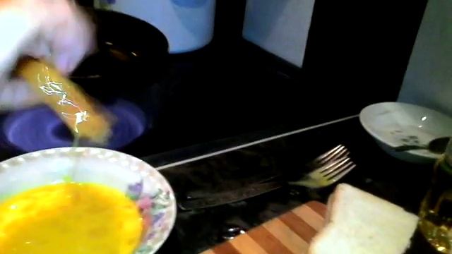 Как пожарить гренки смотреть онлайн