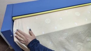 Глажение сильно мятого белья на гладильном катке Helen