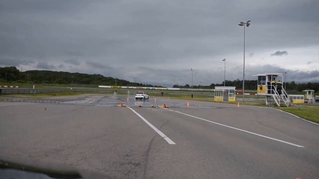 Mercedes-Benz GLE 450 AMG 4MATIC | drive away sound