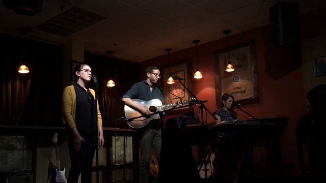"Everybody's Gotta Learn Sometime" (Beck cover) - Chelsea Sue Allen, Brad Almond & Chelsea Julian смотреть онлайн