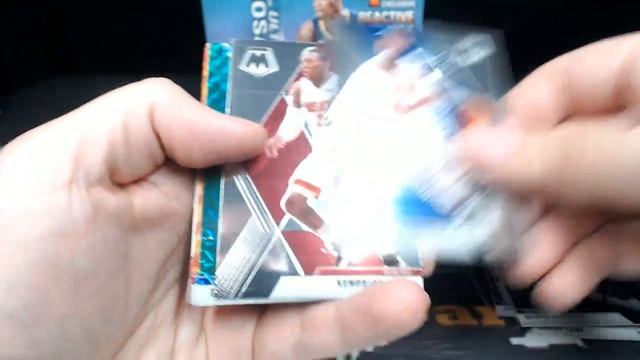 Jay's 2019-20 Panini Mosaic Basketball Hanger Box Break смотреть онлайн