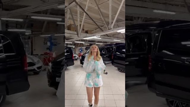 Так на каком-же V-class / Vito поехать… смотреть онлайн