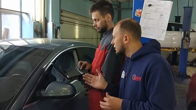 Audi A5 замена задних колодок, замена масла в КПП смотреть онлайн