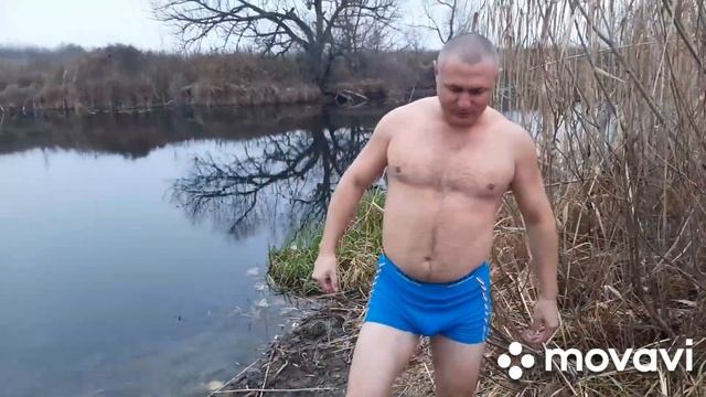 Моржевание, закаливание 14.11.2021г. +4. о.Солонецкое смотреть онлайн