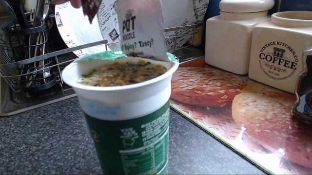 Английский ДОШИК\РОЛТОН (Pot Noodle) обзор!!! смотреть онлайн