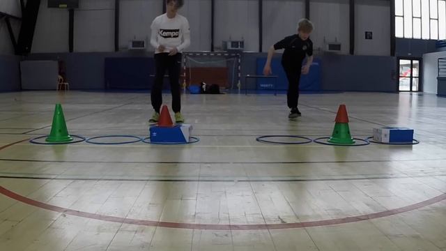 Moving Tower - Second Best Game Ever ? смотреть онлайн