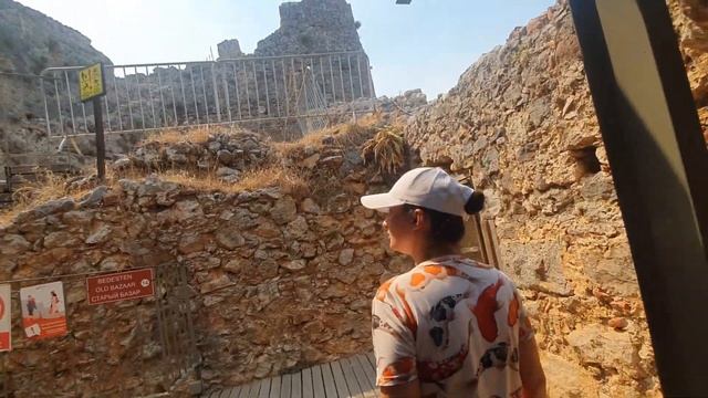 Аланья, Турция, 2021г. Часть 2: Прогулка по крепости Аланьи