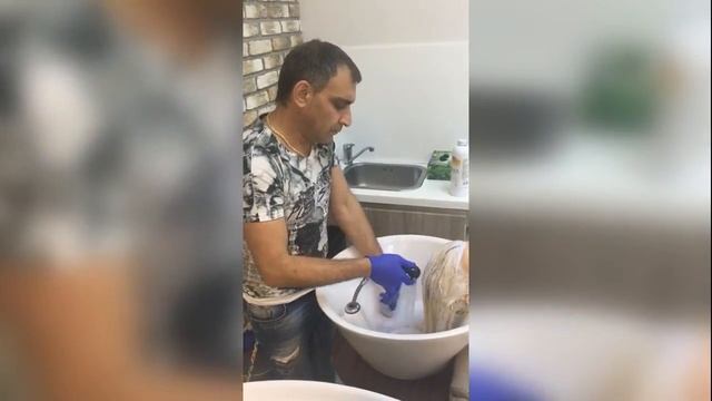 ТОП-стилист Нерсисян Давид. Окрашивание волос KYDRA смотреть онлайн