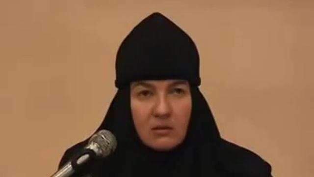 Женщина изменила мужчине, покаялась, сообщать ли ему Монахиня Нина Крыгина..mp4 смотреть онлайн