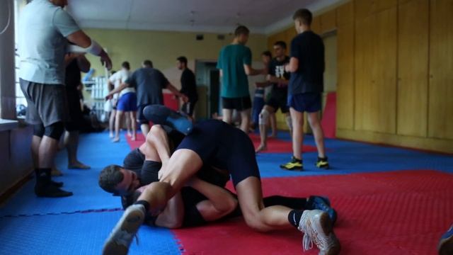 4- тренировка ( мма в Бердичеве) смотреть онлайн
