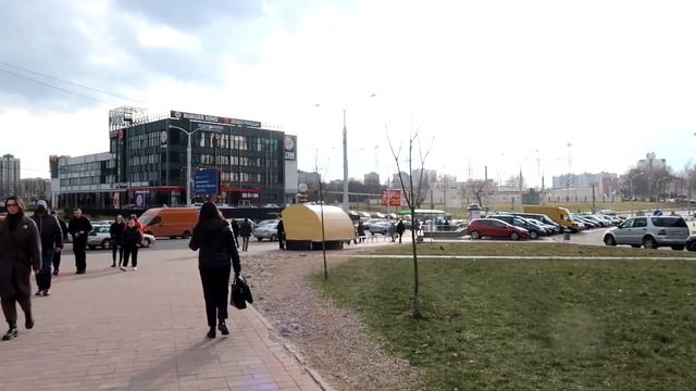 СНОВА НА ТАБЛЕТКАХ. ГОТОВЛЮСЬ К ВИПАССАНЕ. КУСОЧЕК МИНСКА. НЕМНОГО ИСТОРИЙ. КУПИЛА СЕБЕ ПОДАРОЧКИ. смотреть онлайн