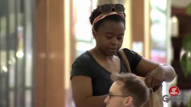 Улыбнись. Розыгрыши смотреть онлайн