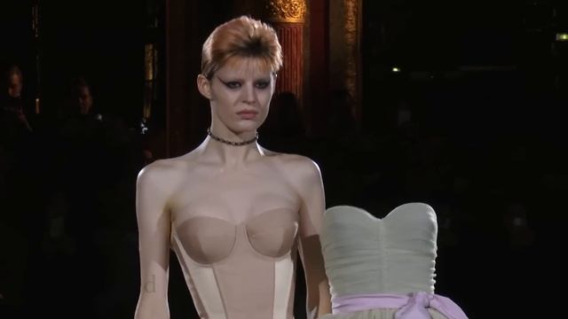 Viktor & Rolf Haute Couture Spring/Summer 2023