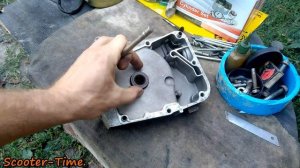 Замена сальника колен-вала на скутере, правая СТ 139QMB/157QMJ/152QMI (4т Китайцы, подробная версия