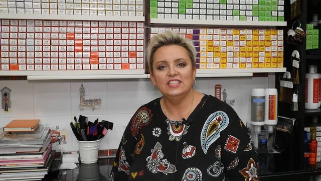 Секреты колориста от Тани Шарк. Секрет № 29. Как часто можно делать смывку. смотреть онлайн