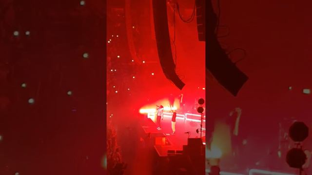Seeed am 21. Oktober 19 in Köln in der Lanxess Arena смотреть онлайн